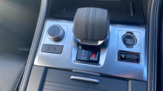 Jaguar F-Pace 2.0 D200 R-Dynamic Black 5dr Auto AWD Diesel Estate